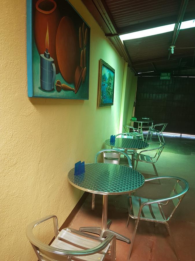 Hotel Rey De Reyes Managua Bagian luar foto